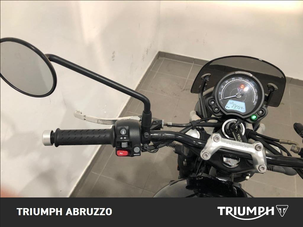 TRIUMPH Street Twin 900 